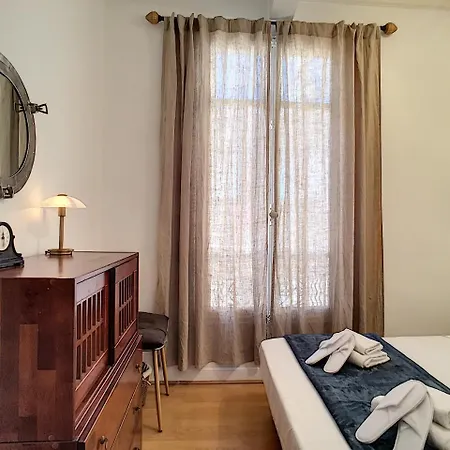 Nestor&jeeves - Honey Sun - Central - Very Close Sea - Top Floor *